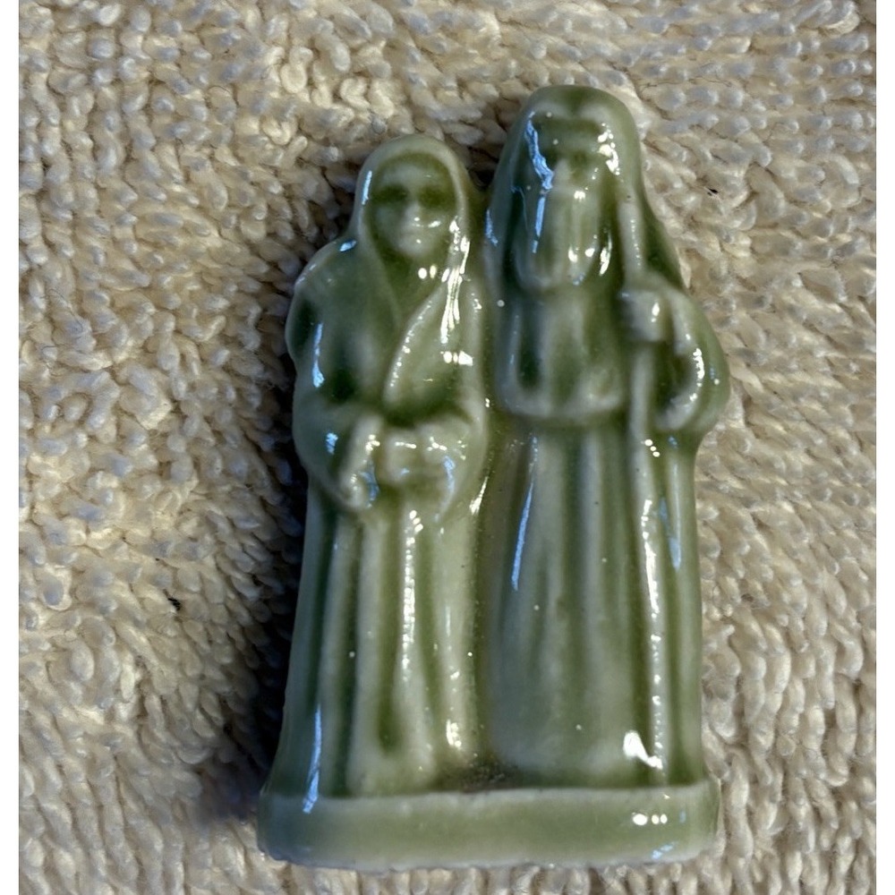 Wade England Noah & Wife Figurine Red Rose‎ Tea